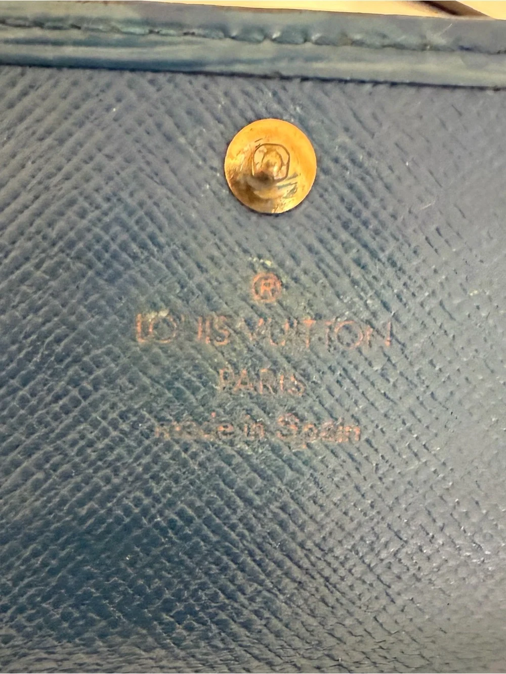 Louis Vuitton Epi Leather Key Holder Key Clave Blue 6 Keys